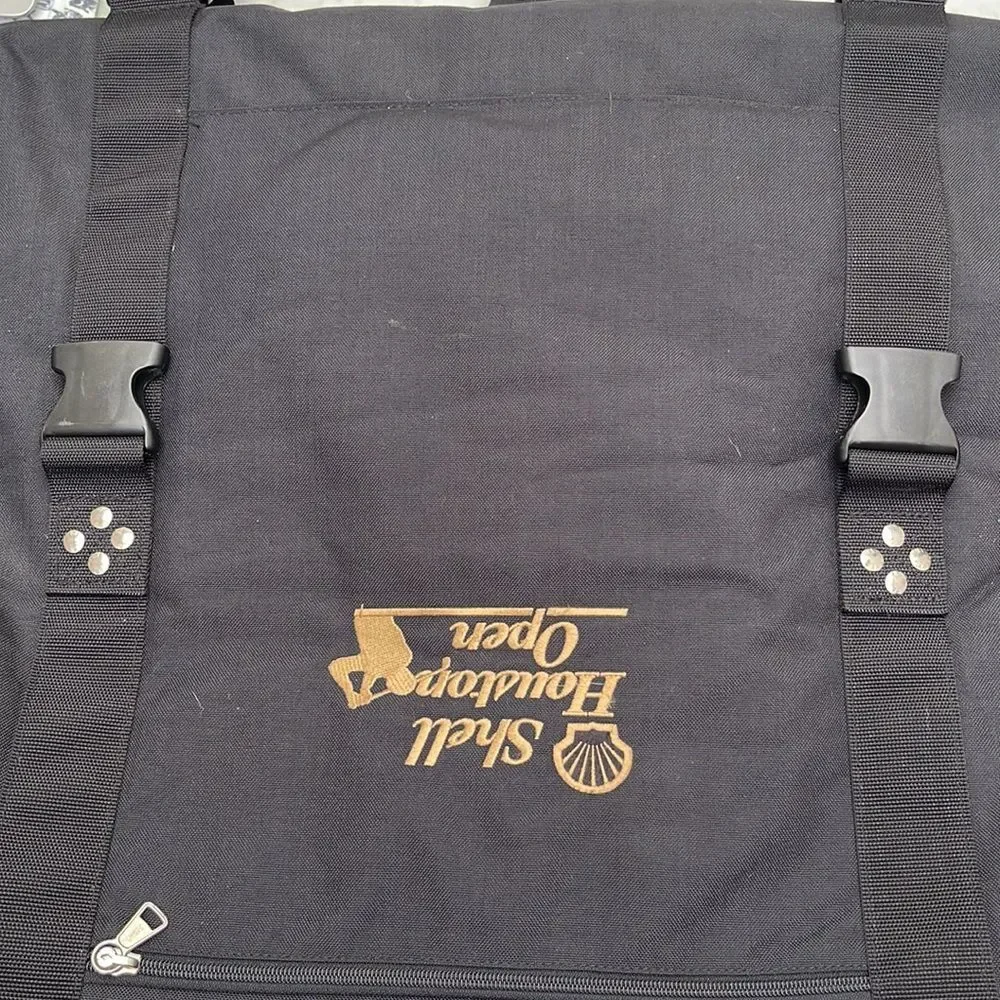 The club glove heavy duty garment bag 26
